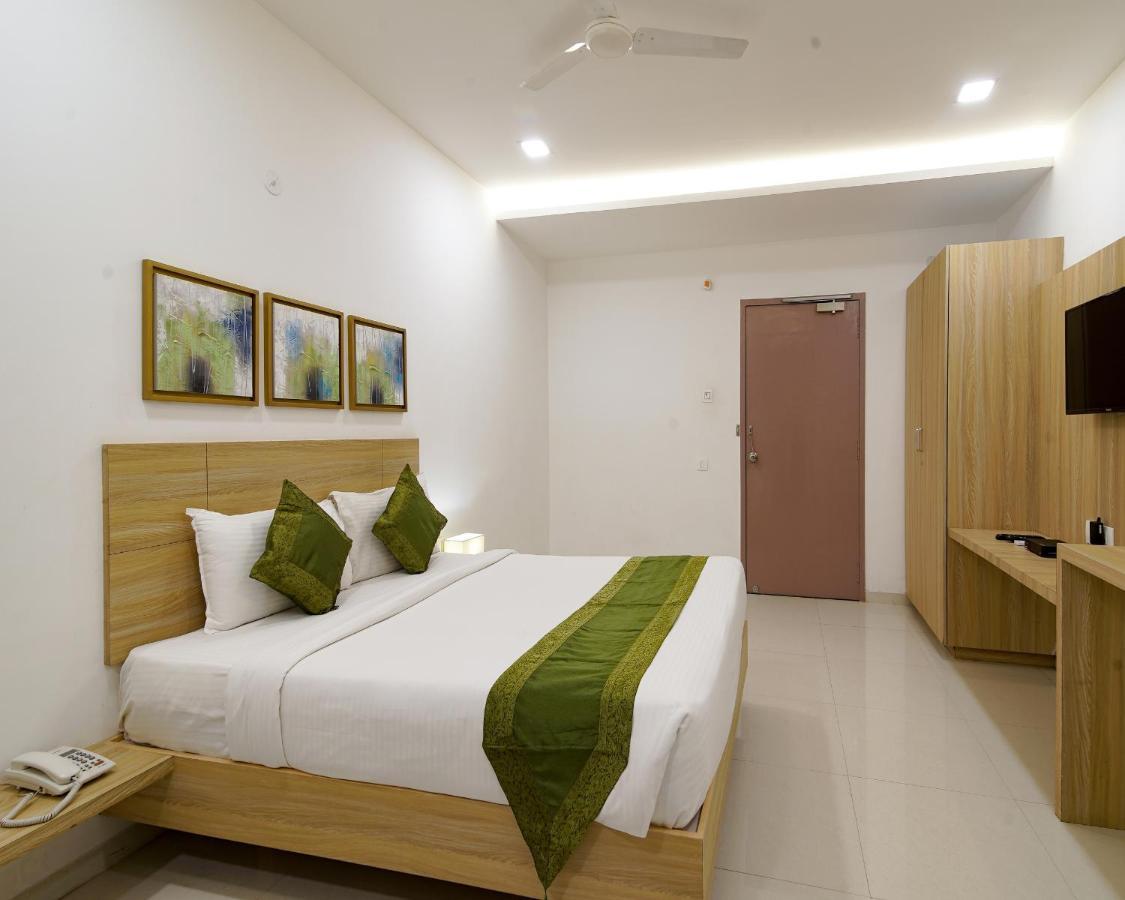 The Perch Hotel Visakhapatnam Esterno foto