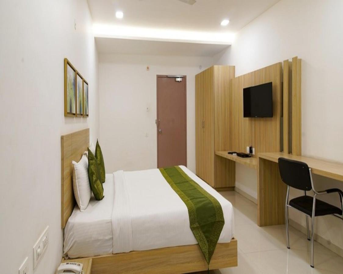 The Perch Hotel Visakhapatnam Esterno foto