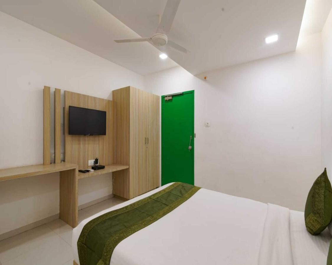 The Perch Hotel Visakhapatnam Esterno foto